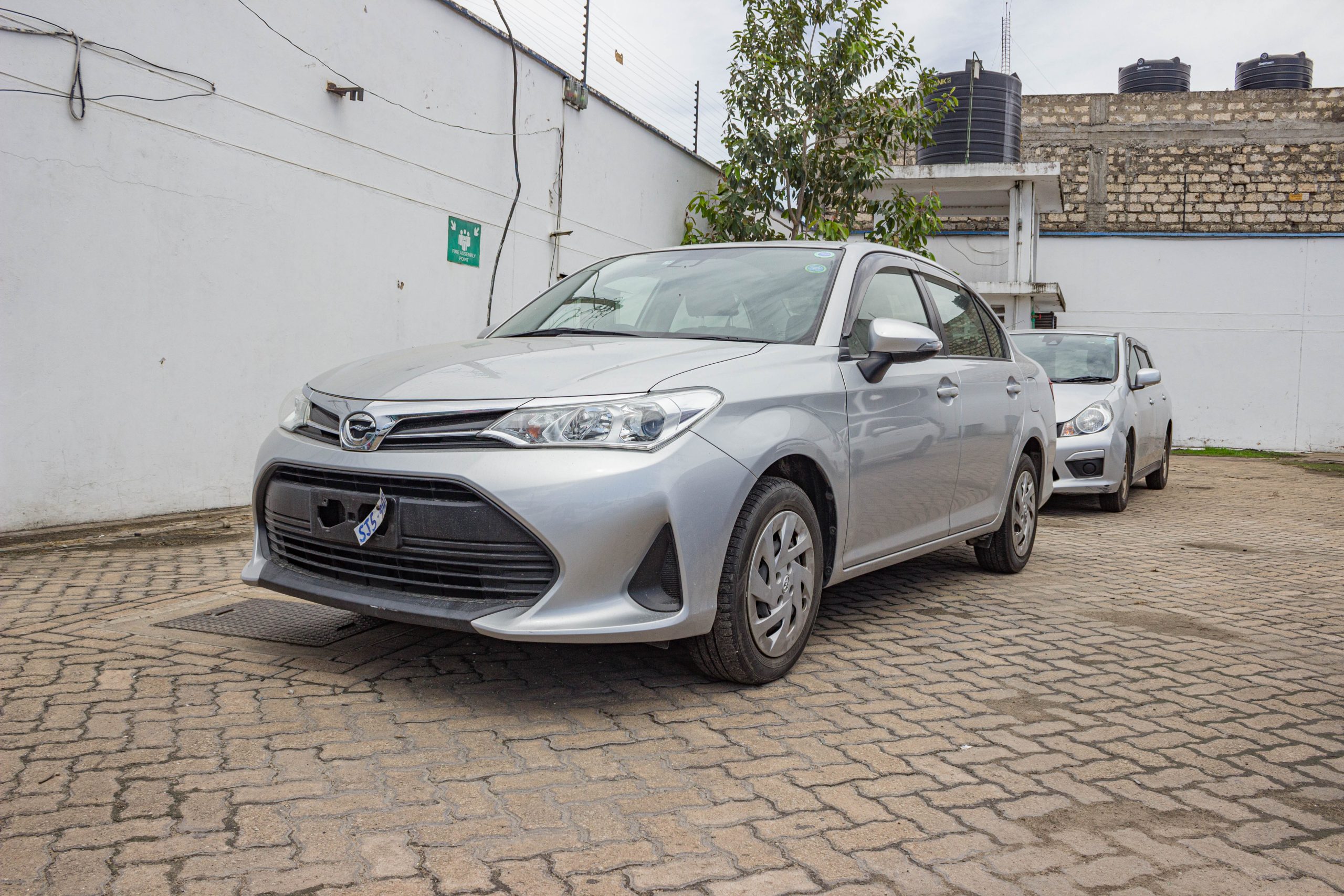 Toyota Axio 2017 – Sammy Traders Ltd
