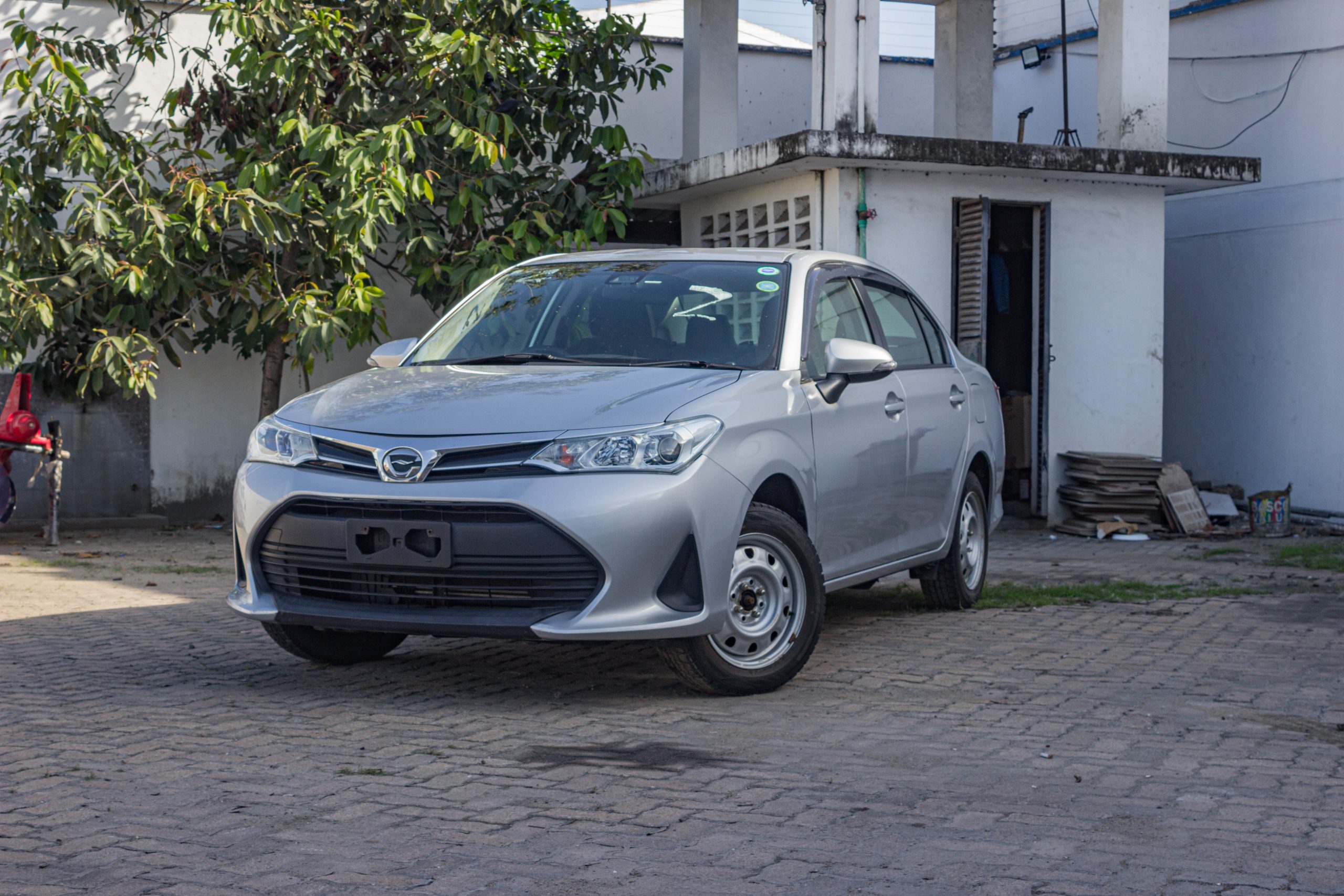 Toyota Axio 2018 Silver – Sammy Traders Ltd